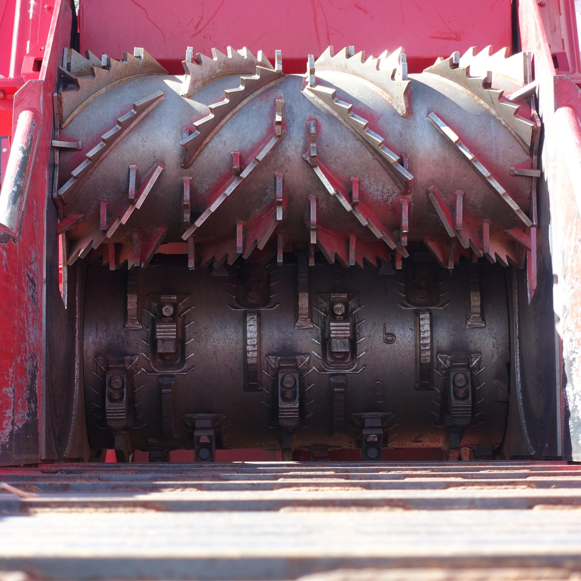 Closeup of a Rotochopper B66L horizontal grinder